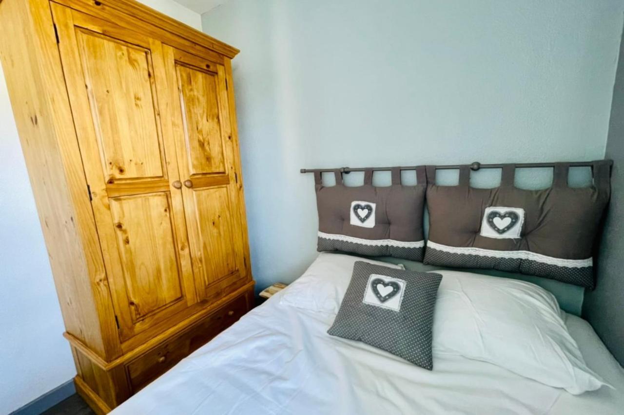 Bright 50 M With Balcony And View On The Valley Briançon Esterno foto